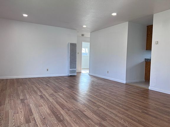 3rd image of 37085 Olive St Unit A