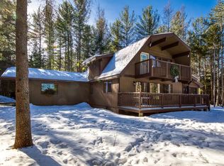 51 Juniper Cir, Lake Placid, NY 12946