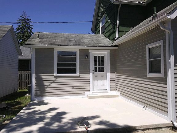 5th image of 3483 Grant Ave