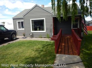 925 NW 6th St, Prineville, OR 97754
