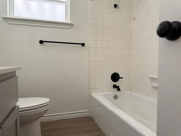 2303 Debra Cir — Photo 5