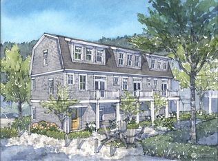 12 W Myrtle Ln, Pacific Beach, WA 98571