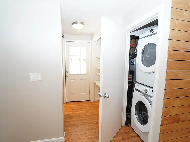 5707 N Bogart Ln — Photo 15