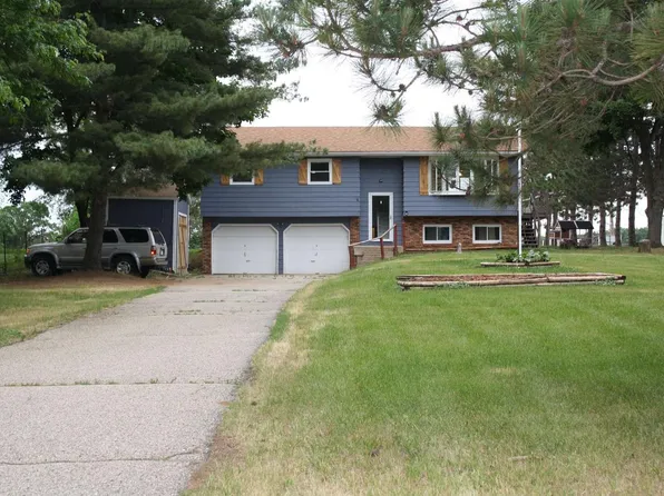 W7566 Dunning Drive, Pardeeville, WI 53954