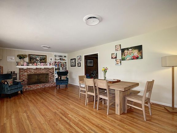 2nd image of 1001 La Sierra Dr