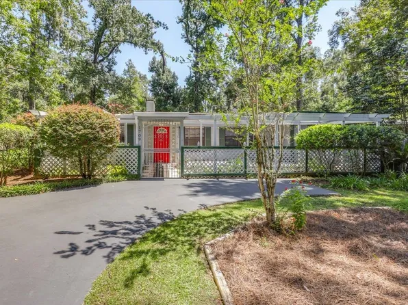 1709 Old Fort Dr, Tallahassee, FL 32301
