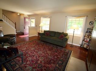 1333 Warner Creek Dr, Saline, MI 48176