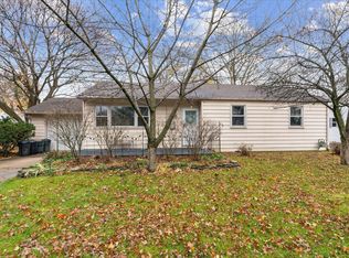 438 Maple Dr, Columbus, OH 43228