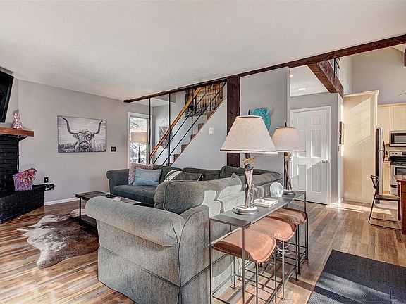 5th image of 207 S High St #207B