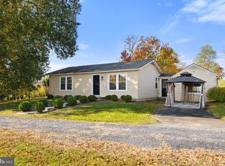 (Undisclosed Address), Upperville, VA 20184