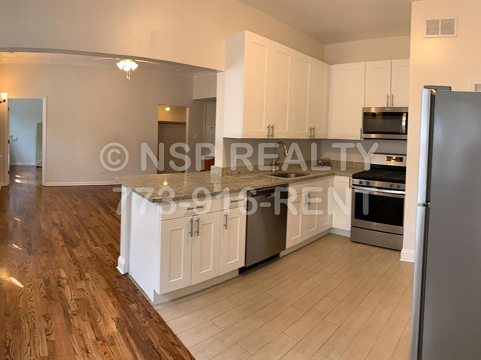 1st image of 1308 W Lunt Ave #100