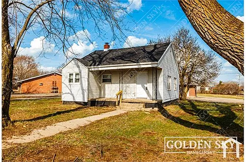 4613 S Madison St Photo 1