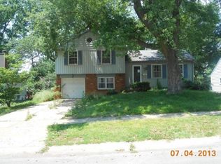 9910 Lawndale Ave, Kansas City, MO 64137