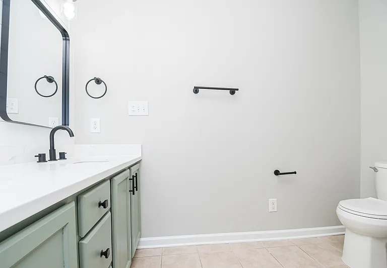 3401 Connection Dr — Photo 9