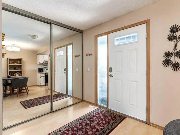 7172 N Coach Hill Rd SW #76, Calgary, AB T3H 1C8