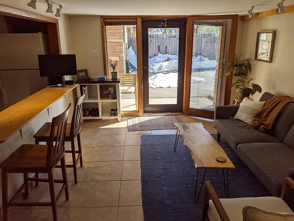Living room, entry
