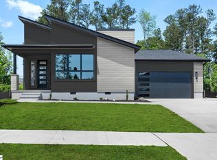 40 Village Crest Dr, Greenville, SC 29607