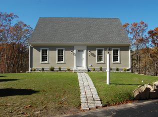 36 Bent Bluff Ln, Yarmouth Port, MA 02675