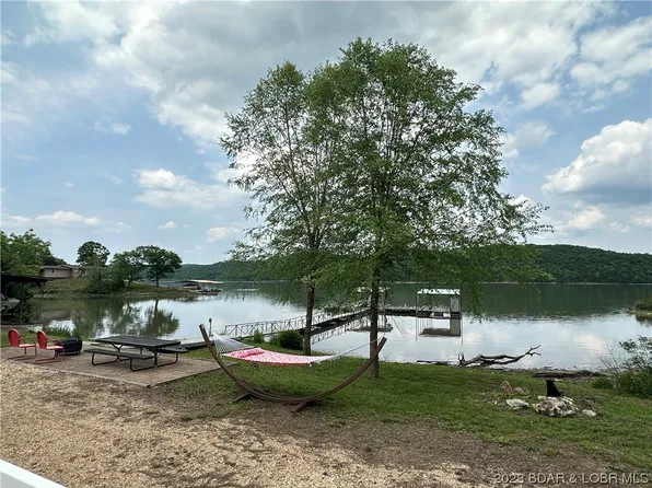 217 Bayshore Ln, Edwards, MO 65326