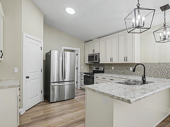 4th image of 28 Sudai St