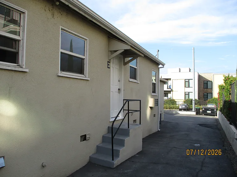 1408 5th St #E — Photo 22