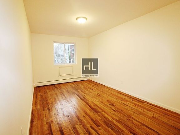4th image of 5058 48th St #1