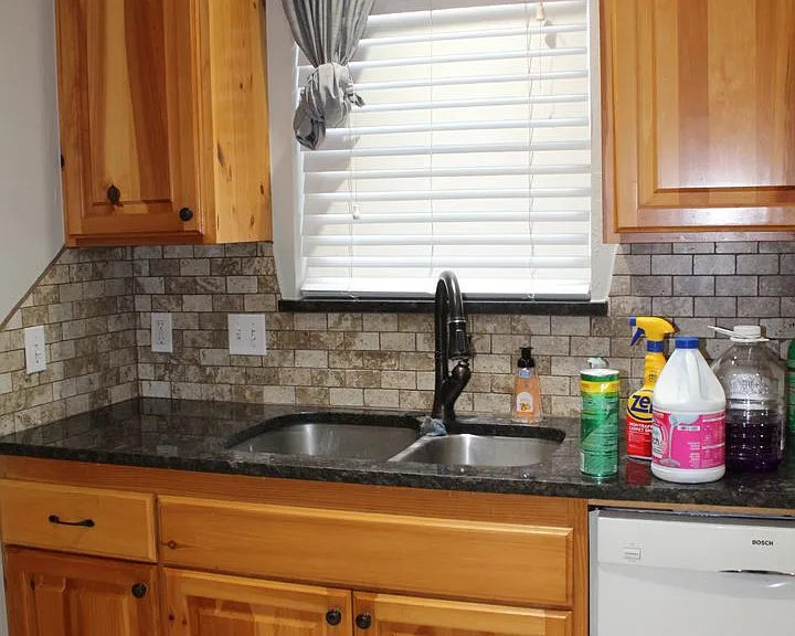 2217 Laneway Cir — Photo 9