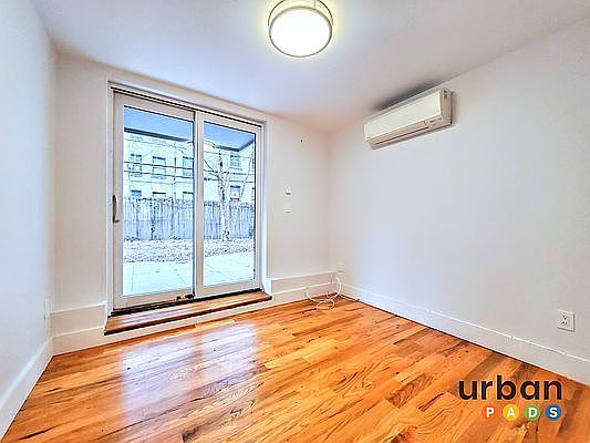 3rd image of 64 Hawthorne St #1L