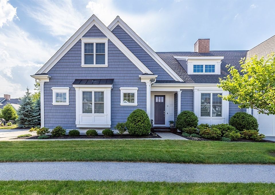 1st image of 11 Tolland Way #11
