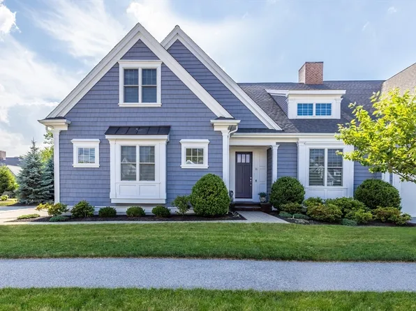 11 Tolland Way #11, Framingham, MA 01701