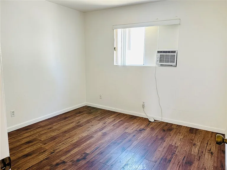 10914 Rincon St — Photo 15