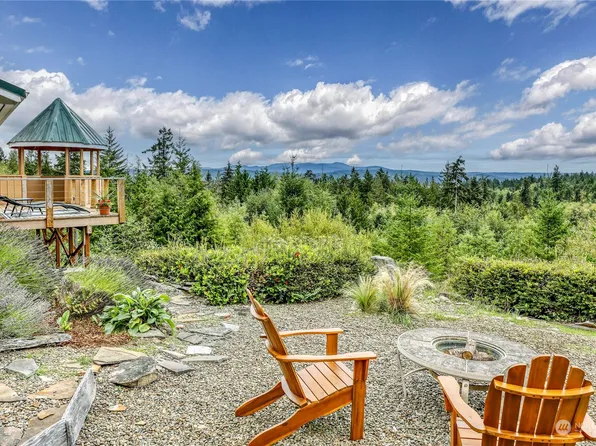834 Hazel Point Road, Quilcene, WA 98376