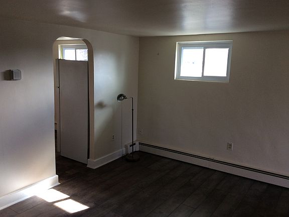 3rd image of 239 Centre St #3C