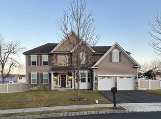 1003 Justin Cir, Bensalem, PA 19020