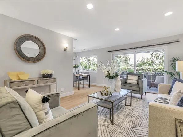 255 S Rengstorff Ave APT 123, Mountain View, CA 94040