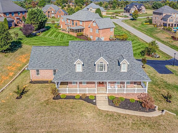 3rd image of 19 Ohara Dr