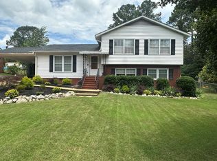 117 Tranquility Rd, Spartanburg, SC 29307