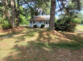 56 Lilac Ln, Hudgins, VA 23076