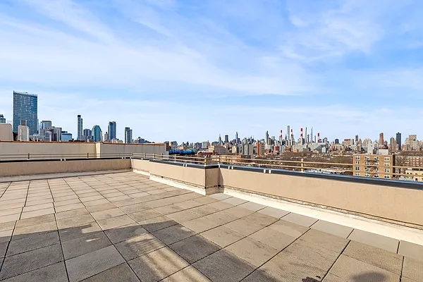 Rented by Keller Williams Points North | media 58