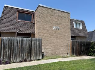 223 Sprucewood Ln #A, San Antonio, TX 78216