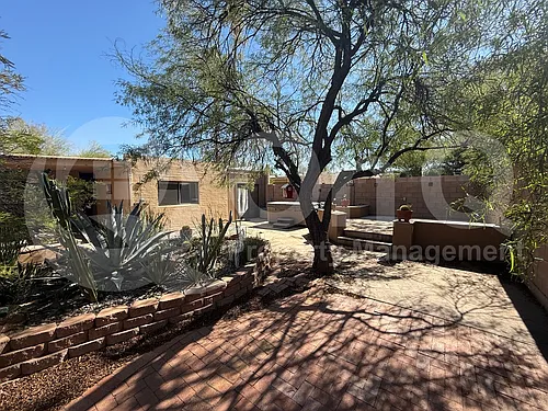 1817 N Evelyn Ave Photo 1