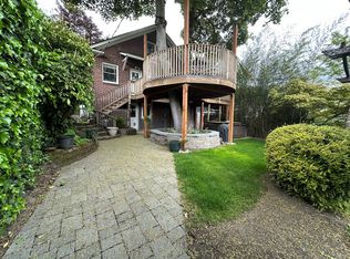 1126 18th Ave E #2, Seattle, WA 98112