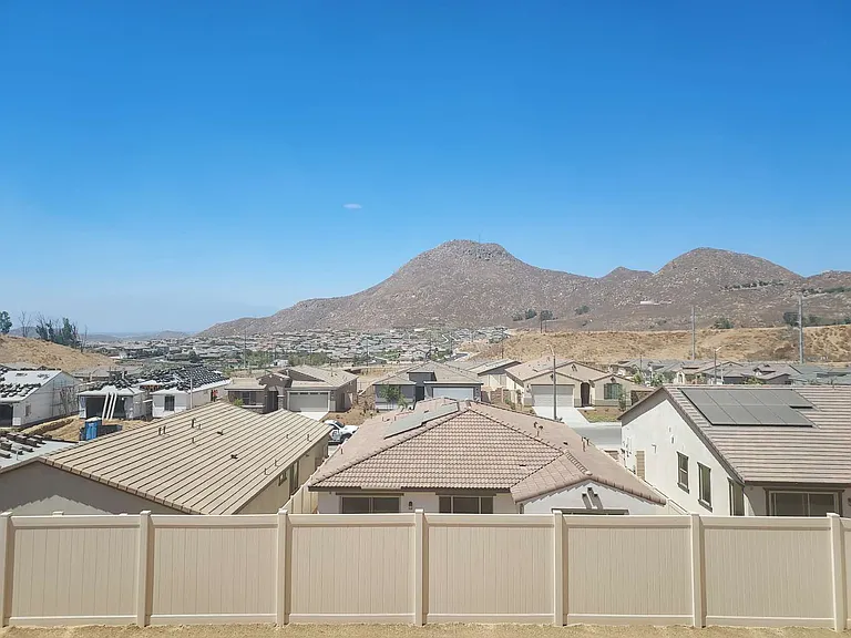 21456 Thomas Ct — Photo 16