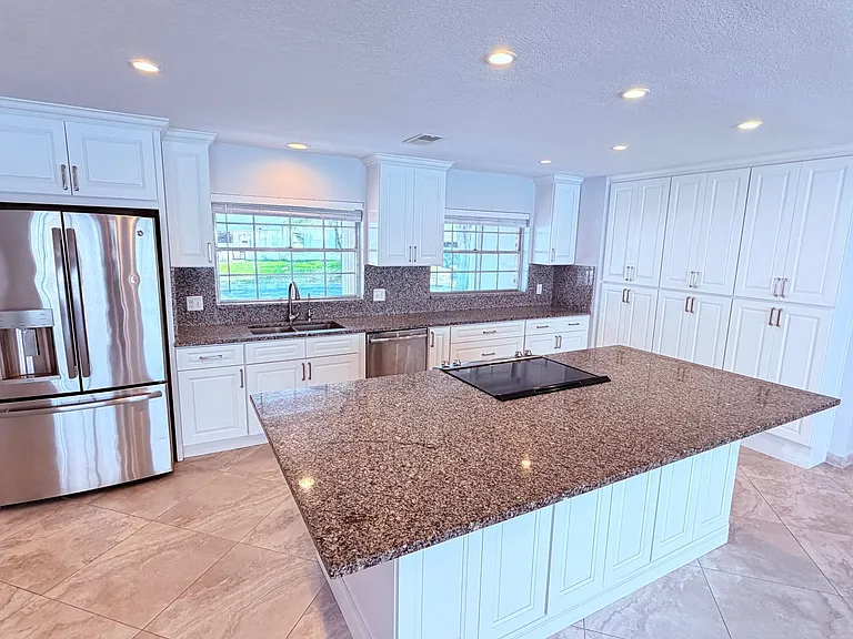 6 Carriage Hill Cir — Photo 38