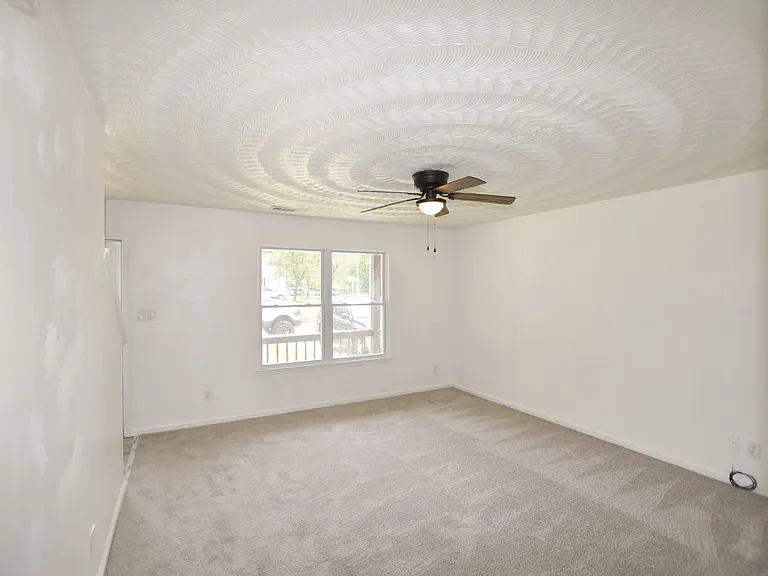 2920 S Cape Henry Ave #A — Photo 6