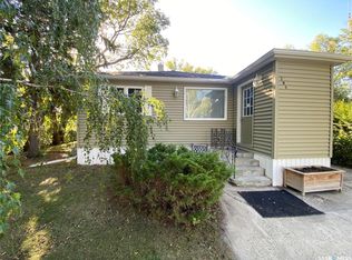 204 4th St E, Carnduff, SK S0C0S0