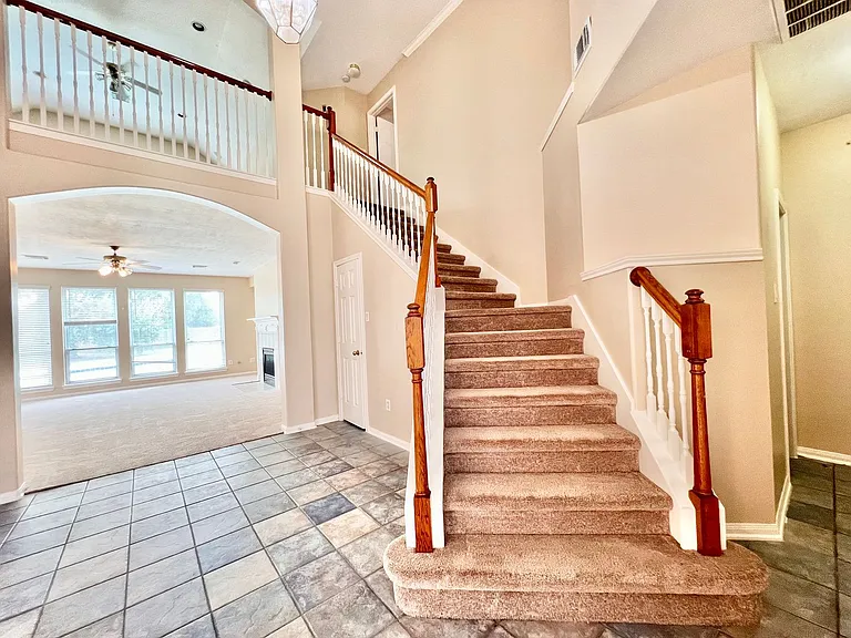 16735 Village View Trl — Photo 4