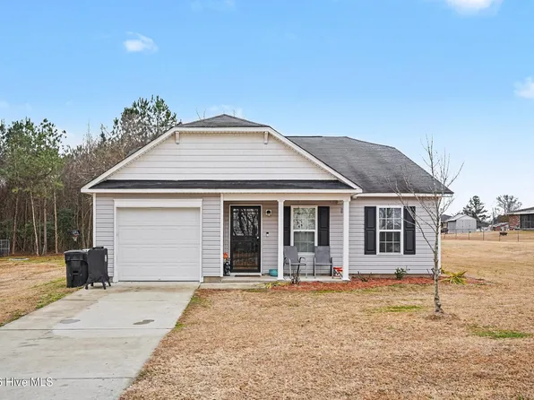 702 N Saratoga Street, Stantonsburg, NC 27883