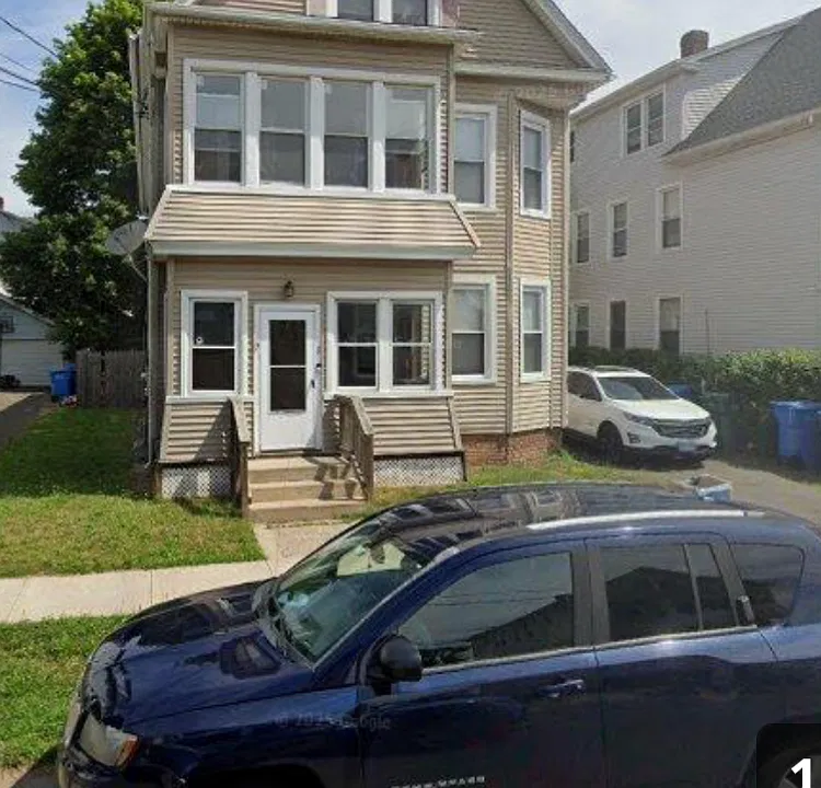 19 3rd St #2
