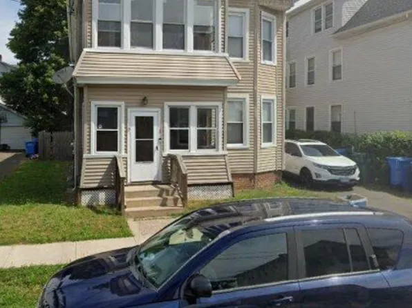 19 3rd St Floor 2, Hamden, CT 06514